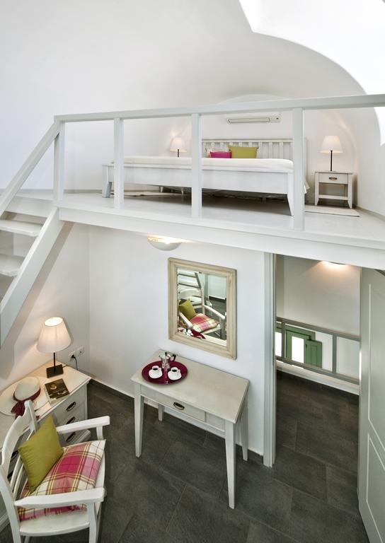 Aura Marina Apartments Santorini Akrotiri  Exterior photo